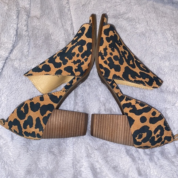 Lucky Brand Junai Leather Peep toe Bootie - Picture 7 of 8